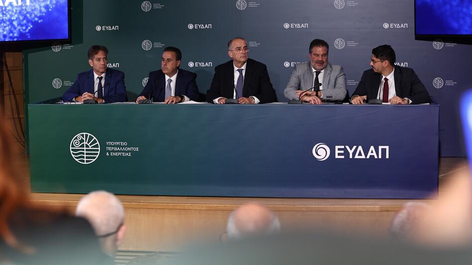 «Αδειάζει» η λίμνη του Μόρνου: Το σχέδιο για να μη διψάσει η Αθήνα τα επόμενα χρόνια