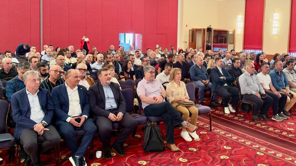 Αυτοί οι ξενοδοχοϋπάλληλοι της Κρήτης τιμήθηκαν με το βραβείο «Γ. Δασκαλάκης»