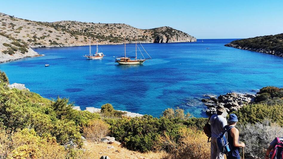 Οι "Δρόμοι Ζωής" οδηγούν... στην φυσική πισίνα της Κρήτης!