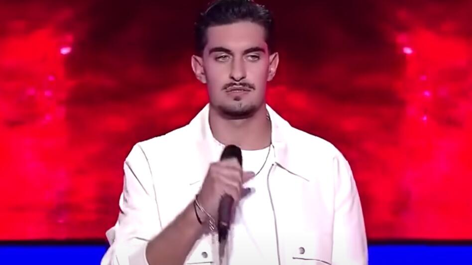 "The Voice": Ο 19χρονος Κρητικός που τραγούδησε Μαζωνάκη και τον έκανε να πατήσει το κουμπί!
