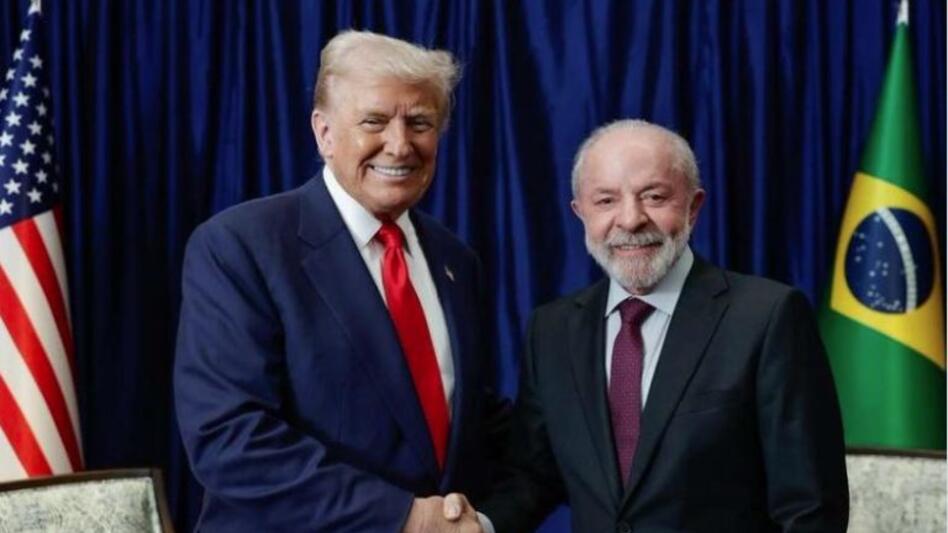 «Πολύ, πολύ ικανοποιημένος» από τη συνάντηση με τον Τραμπ ο Λούλα