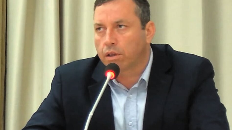 ΣτΕ: Τελεσίδικη απόφαση για τη χερσαία ζώνη στο Καθολικό - Τί είπε ο Μανώλης Μενεγάκης