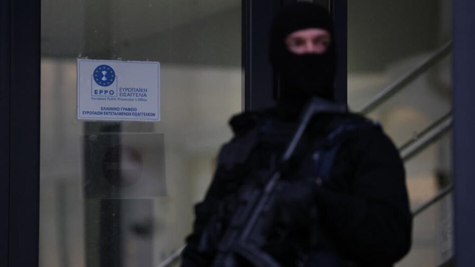Στο κτίριο της Ευρωπαϊκής Εισαγγελίας οι 15 συλληφθέντες για τις παράνομες επιδοτήσεις του ΟΠΕΚΕΠΕ