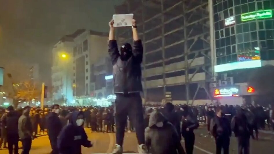 ΟΗΕ: Έκκληση για αυτοσυγκράτηση και σεβασμό των θεμελιωδών δικαιωμάτων στο Ιράν