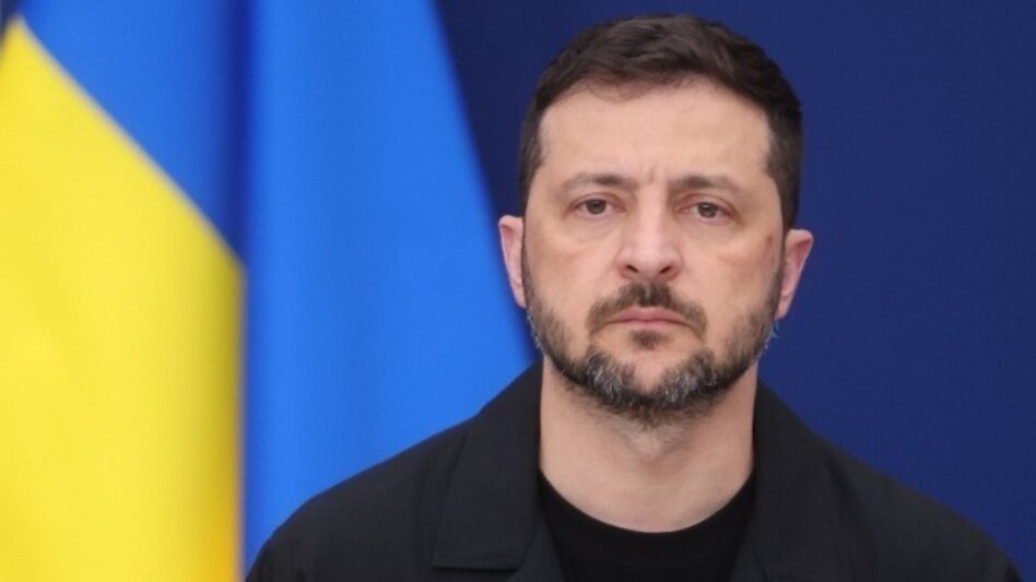 Zελένσκι: «Ο εχθρός δεν έχει μειώσει την ένταση των επιθέσεών του»