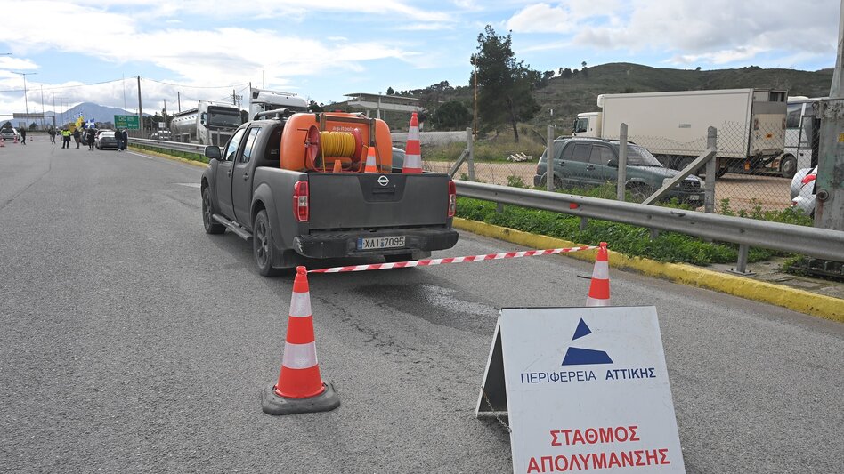 Συλλαλητήριο αγροτών στο Σύνταγμα: Από απολύμανση περνούν τα τρακτέρ στις πύλες της Αθήνας λόγω ευλογιάς