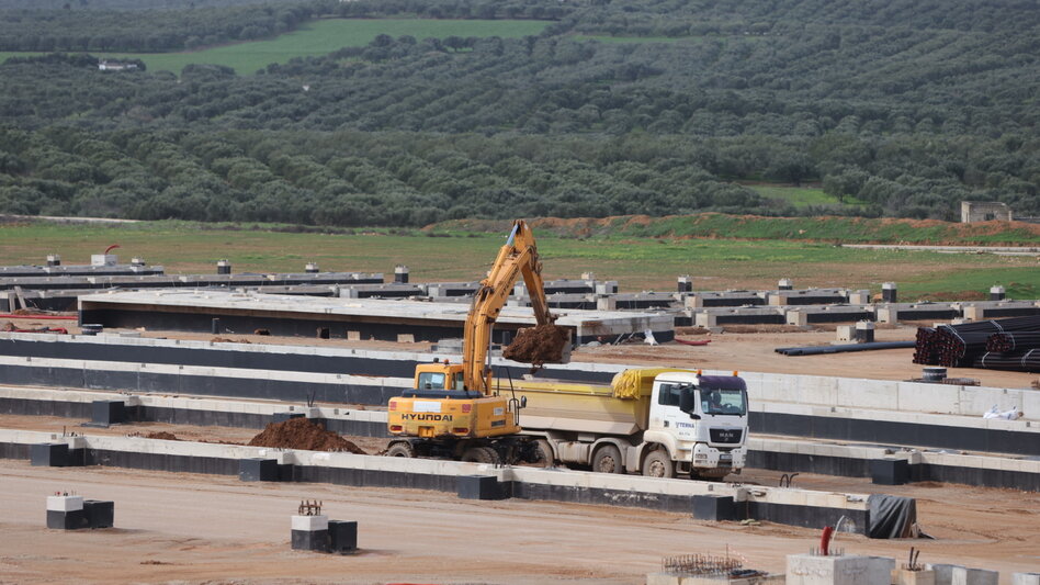 Υποδομές: "Πυρετός" έργων 40 δισ. ευρώ - Στο "μικροσκόπιο" το νέο αεροδρόμιο στο Καστέλλι και ο ΒΟΑΚ