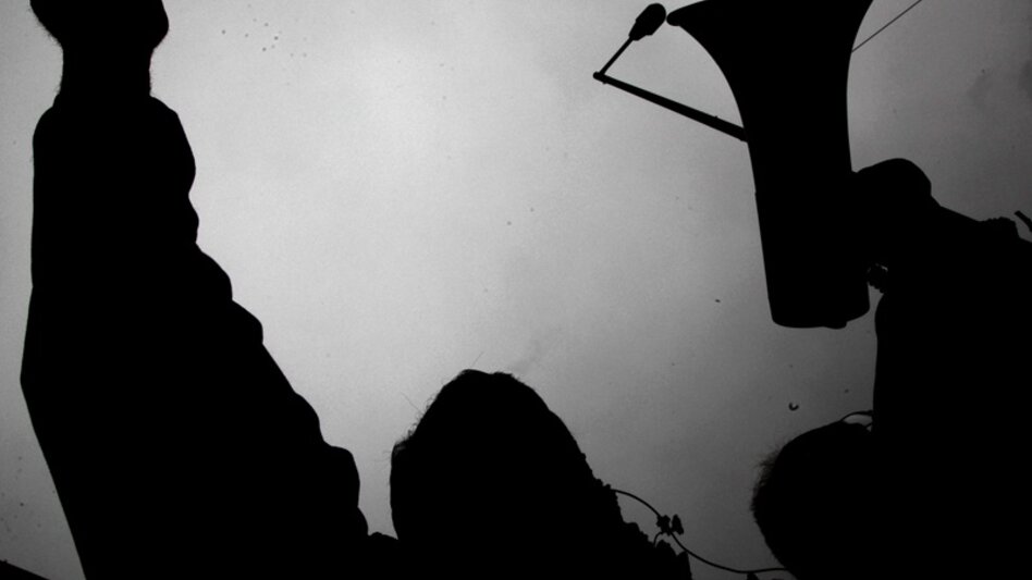 Απεργία ΑΔΕΔΥ: Κλειστές όλες οι δημόσιες υπηρεσίες αύριο Τετάρτη