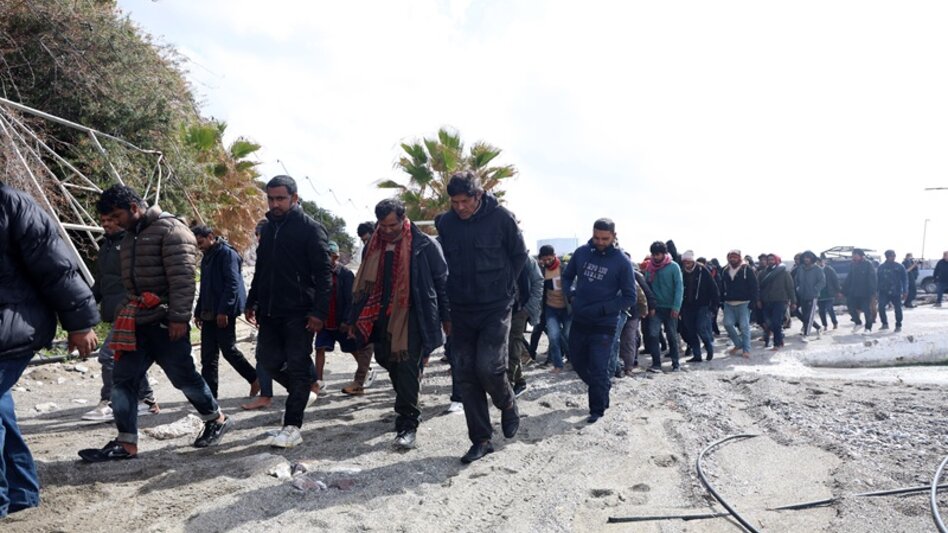 Μεταναστευτικό: Επικοινωνία Καλοκαιρινού - Πλεύρη - Από το Ηράκλειο στην Κω 450 αλλοδαποί