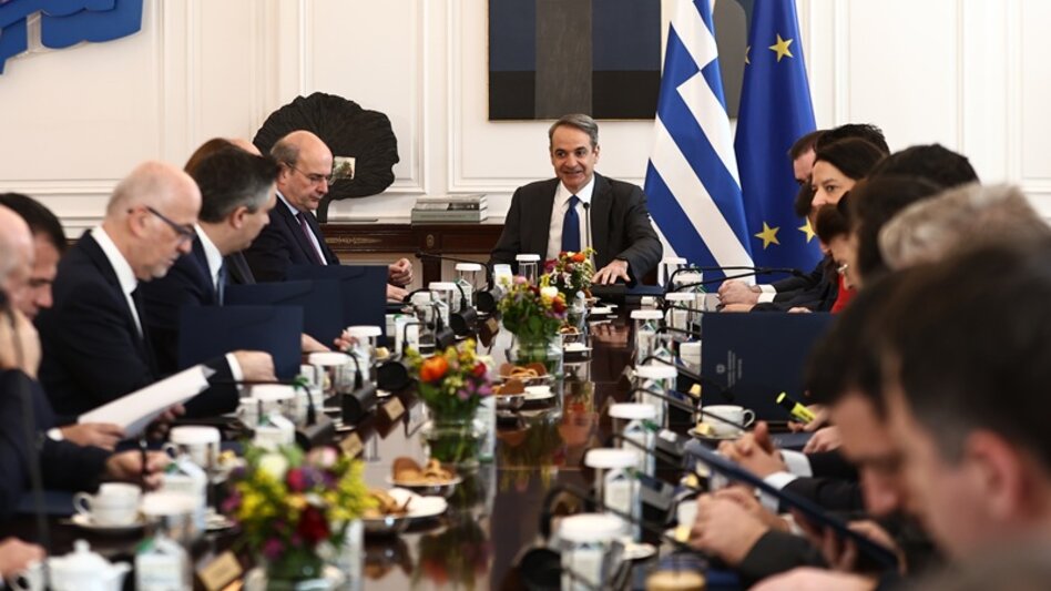 Στο Υπουργικό Συμβούλιο η νέα αύξηση κατώτατου μισθού 