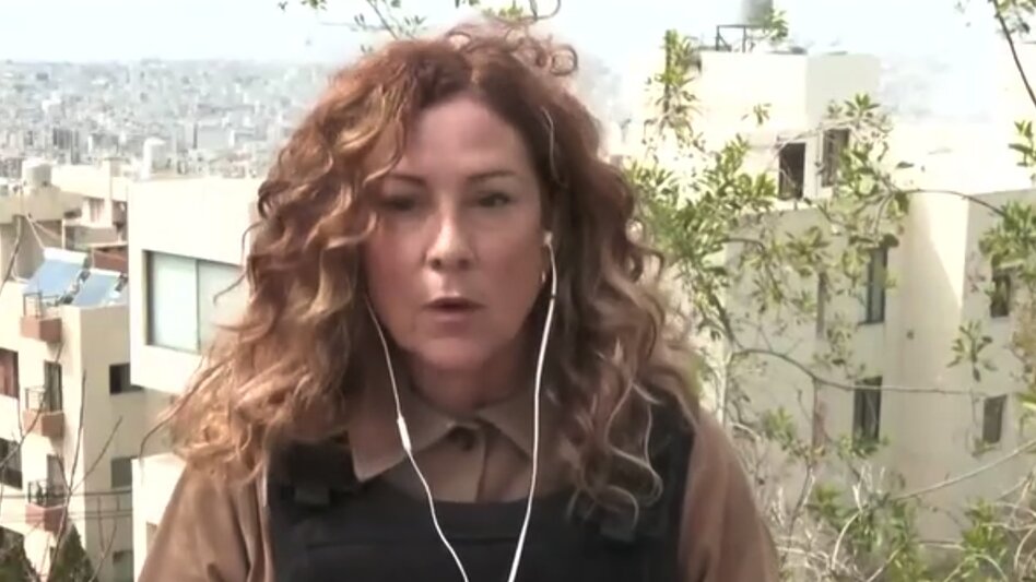Βόμβα έσκασε κοντά σε συνεργείο του MEGA την ώρα του ρεπορτάζ!