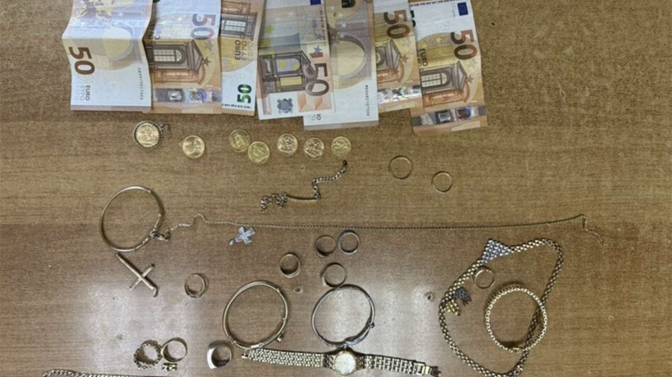 Έπιασαν ανήλικο - μέλος της σπείρας που εξαπατούσε ηλικιωμένους!