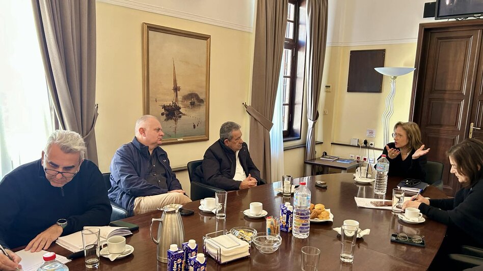 Αποκεντρωμένη Διοίκηση Κρήτης: Σύσκεψη για θέματα άρδευσης και επανάχρησης επεξεργασμένων λυμάτων στον Δήμο Ηρακλείου