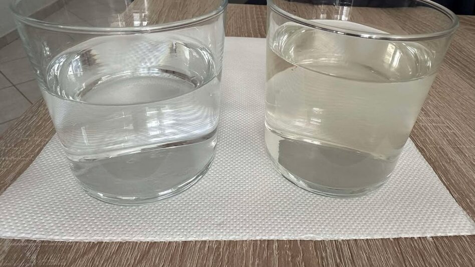 Νερό με το σταγονόμετρο και -όταν έρχεται- με χώμα!