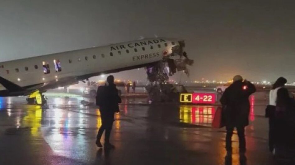 Νέα Υόρκη - Σύγκρουση αεροσκάφους με όχημα: Νεκροί κυβερνήτης και συγκυβερνήτης