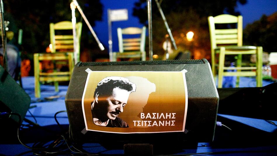 Ιστορία της Κυριακής: "Συννεφιασμένη Κυριακή" - Το επιδραστικότερο τραγούδι του Βασίλη Τσιτσάνη