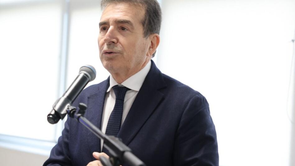  Χρυσοχοΐδης στα Χανιά: Τουρισμός και αδεσποτία στο επίκεντρο των συσκέψεων