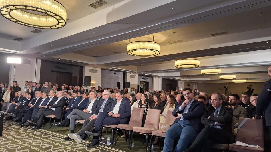 Ηράκλειο: Live το προσυνέδριο της Νέας Δημοκρατίας, παρουσία του Κυριάκου Μητσοτάκη