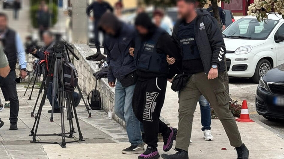 «Η Μυρτώ έπεσε θύμα οργάνωσης, υπάρχουν κι άλλα παιδιά παγιδευμένα» λέει ο πατέρας της 19χρονης