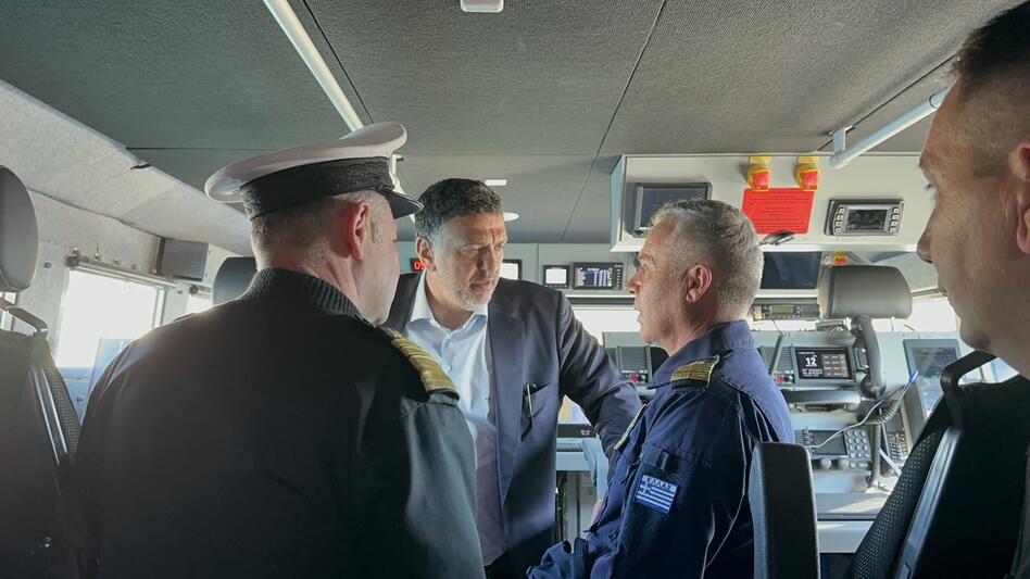 Στο Λιμάνι του Ηρακλείου ο Υπουργός Ναυτιλίας - Βίντεο και φωτογραφίες 