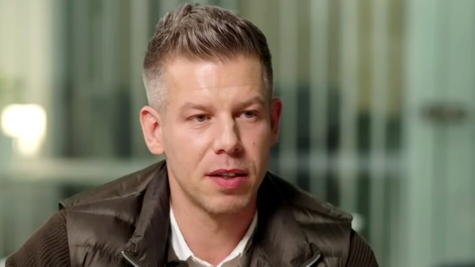 Εκλογές Ουγγαρία: Ο Πέτερ Μαγιάρ δήλωσε ότι ο Βίκτορ Ορμπάν τον συνεχάρη για τη νίκη του