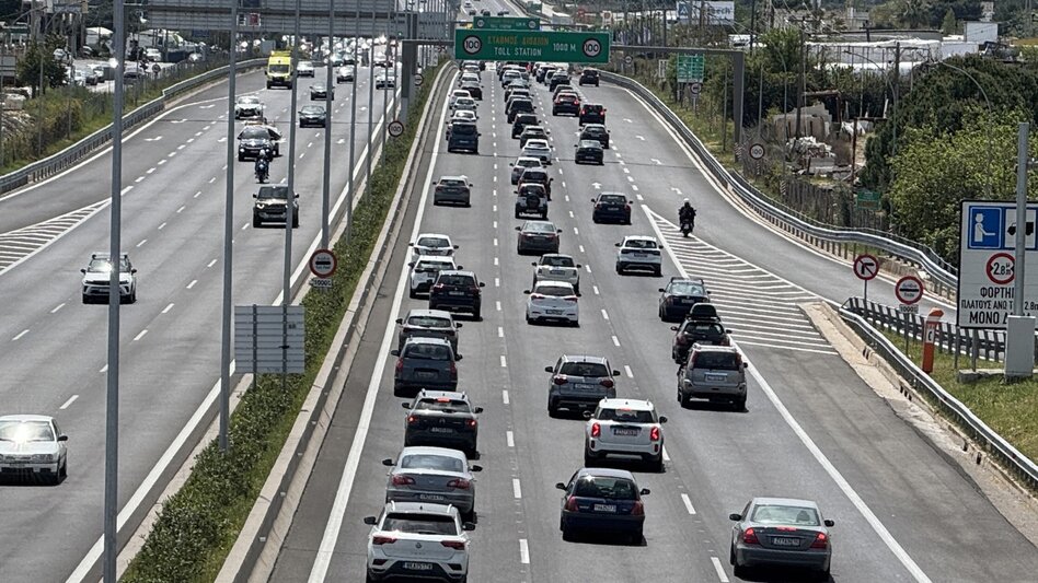 Πάσχα: Έως και 40 ευρώ ακριβότερο το ταξίδι της εξόδου για τους εκδρομείς