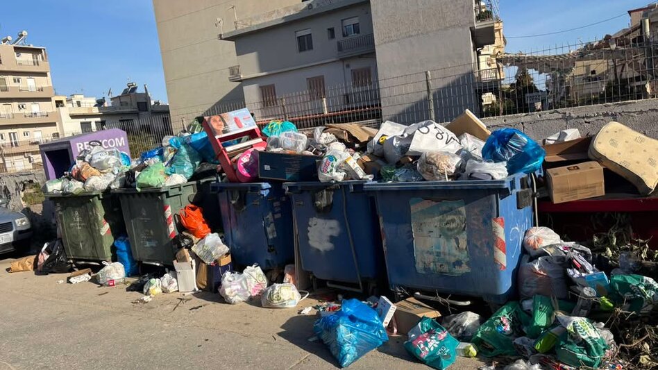 Πάσχα με σκουπίδια στο Ηράκλειο – Εικόνες που προκαλούν αντιδράσεις