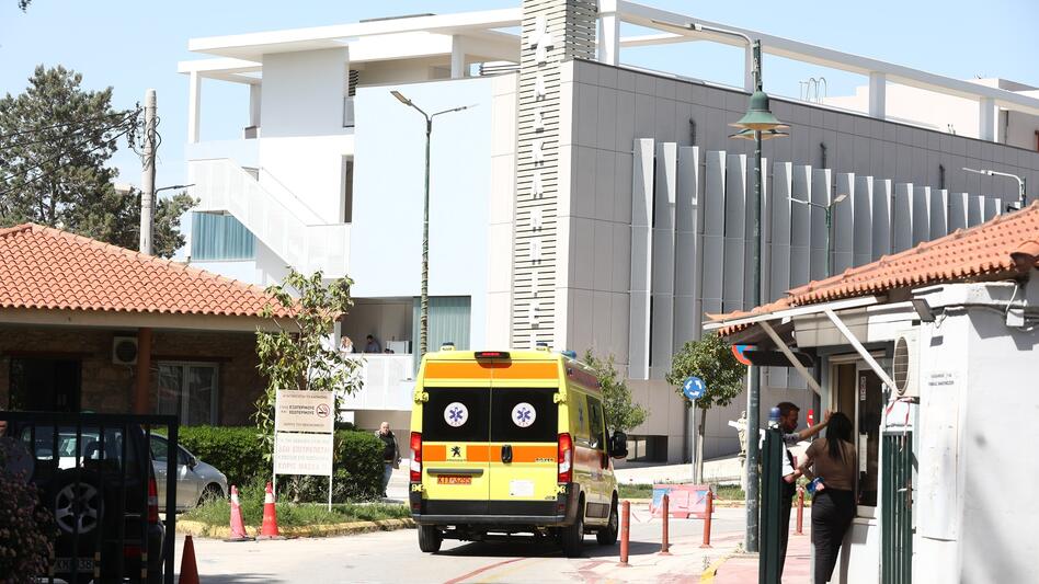 Τραγωδία στην Ηλιούπολη: Μάχη για τη ζωή της δίνει η πολυτραυματίας 17χρονη 