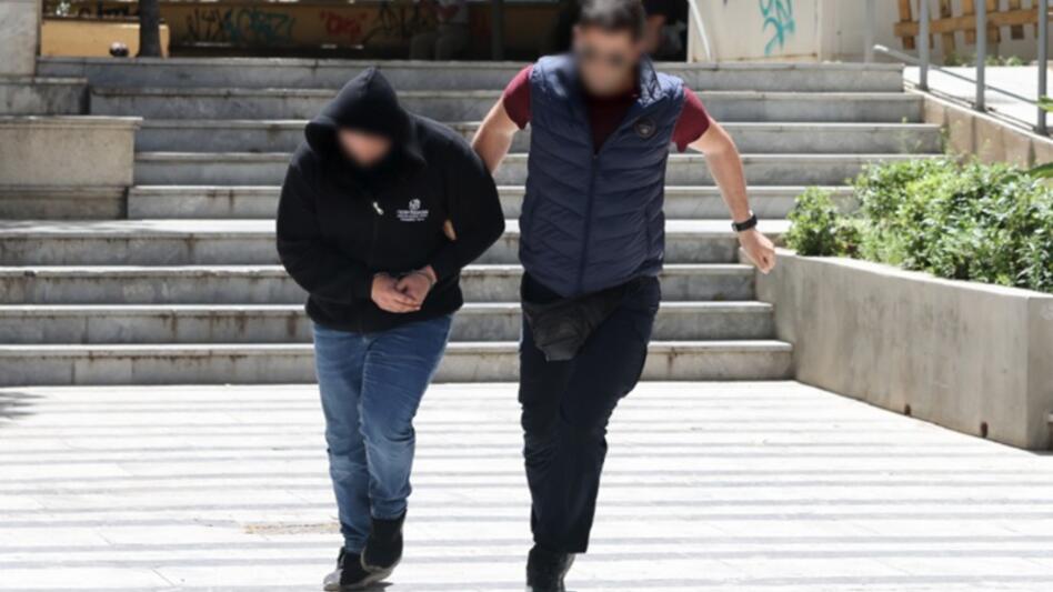 Υπόθεση Παντάνασσας: "ο προφυλακτήρας έπεσε 1,5 χλμ μακριά από το σημείο που βρέθηκε αιμόφυρτη η 28χρονη μητέρα"