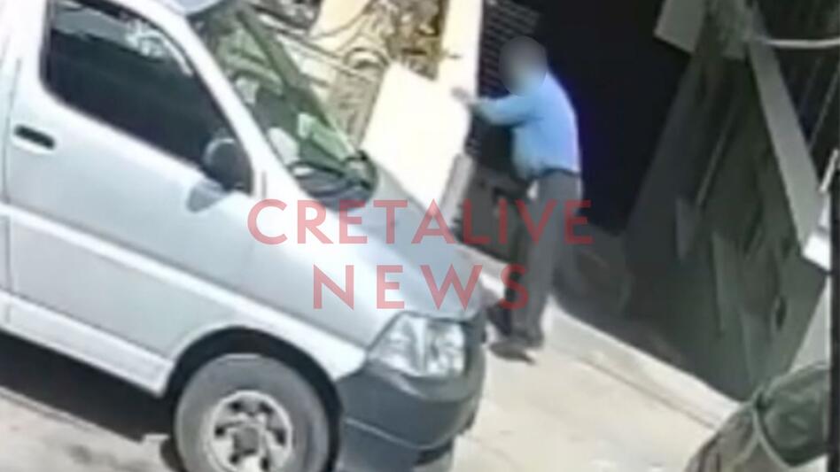 Ηράκλειο: νέο βίντεο με τον πρώην αντιδήμαρχο και το γατάκι - Ποιοι όροι του επιβλήθηκαν