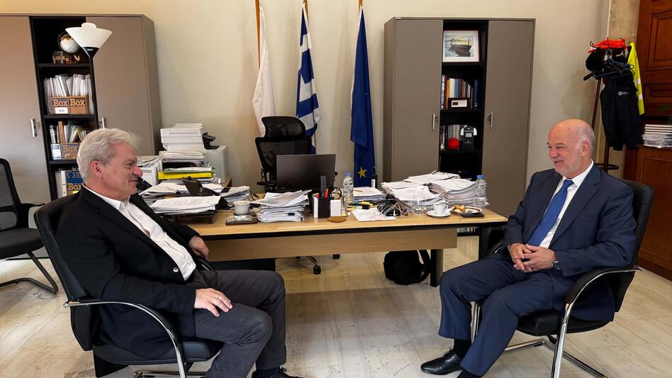 Στο δήμαρχο Ηρακλείου ο υπουργός Δικαιοσύνης Γιώργος Φλωρίδης!