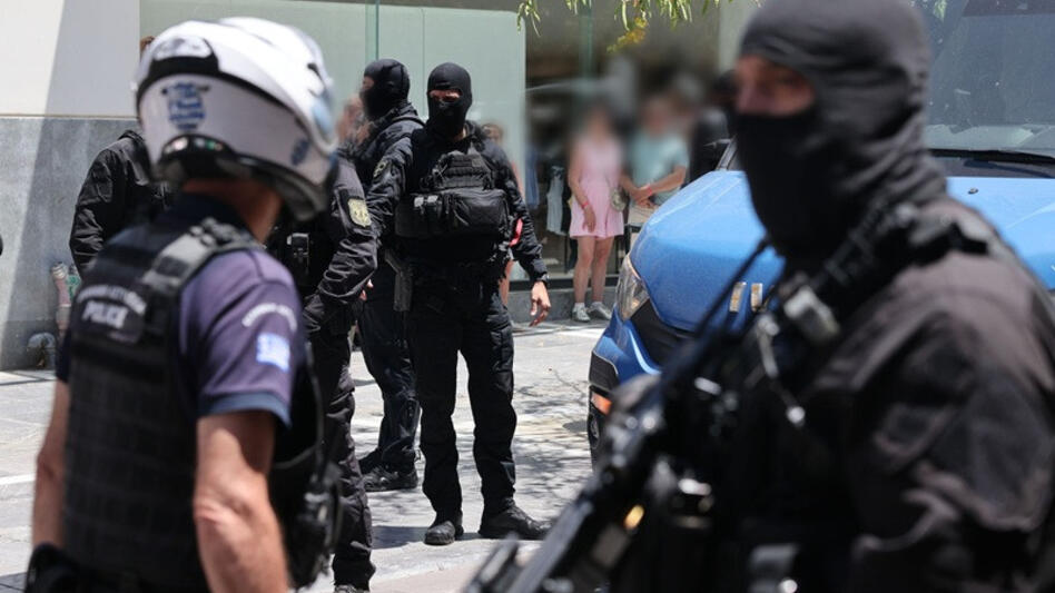 Ηρακλειο: Στο Αυτόφωρο ο 43χρονος Ζωνιανός για τον ΟΠΕΚΕΠΕ!