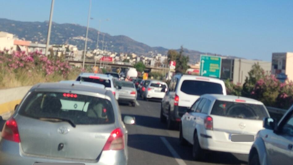 ΒΟΑΚ: Αγανάκτηση και... πρόταση για την κυκλοφοριακή "ασφυξία" 