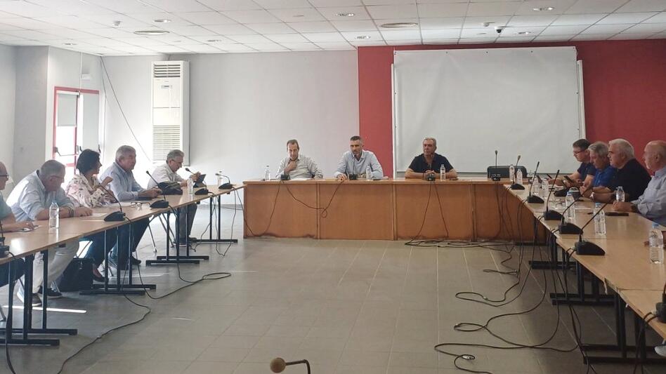 Δοξαστάκης: «Ο Πλεύρης είπε τίποτα δεν έχει κριθεί, βρείτε εσείς μια δομή»