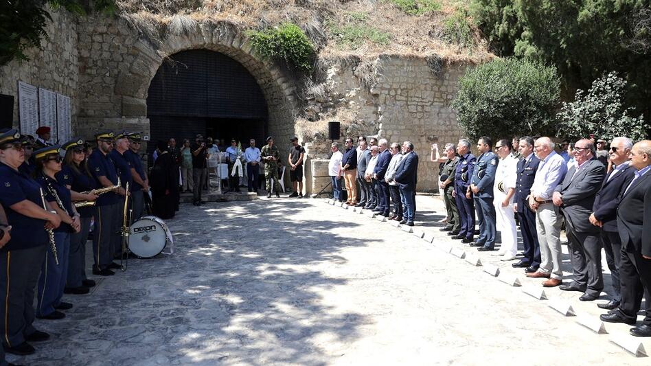 Τελετή μνήμης και τιμής για τους ομήρους της "Στοάς Μακάσι" στις 15 Ιουνίου