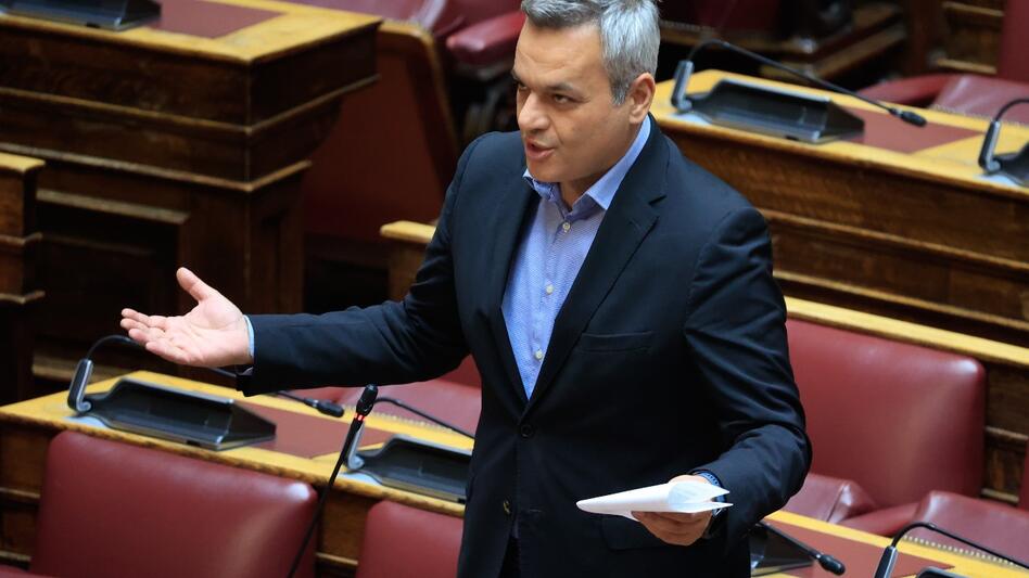 Μαμουλάκης: Στη Βουλή η διαμαρτυρία των αυτοκινητιστών ταξί