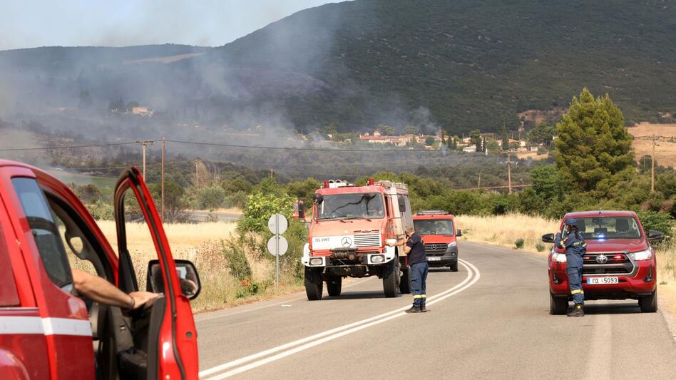 Αντιπυρική περίοδος στην Κρήτη: Πρόληψη, εποπτεία και “σιδερένιος θόλος” για την αποφυγή πυρκαγιών
