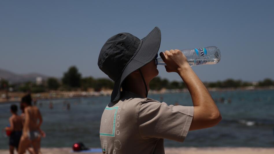 Γιατί η καρδιά επιβαρύνεται περισσότερο στον καύσωνα; 