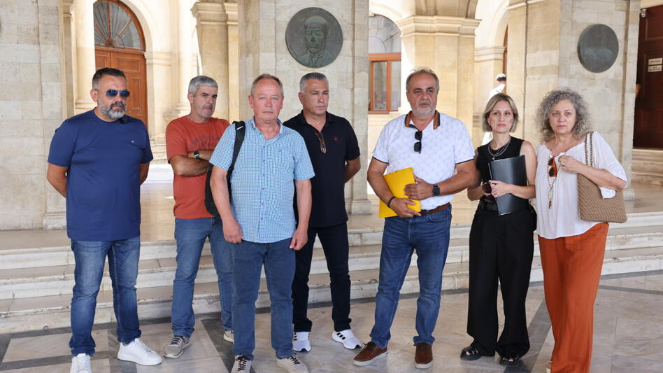 Μεταναστευτικό: Στα... χαρακώματα οι κάτοικοι των Αθανάτων - "Θωρακίζονται" νομικά και περνούν στην αντεπίθεση