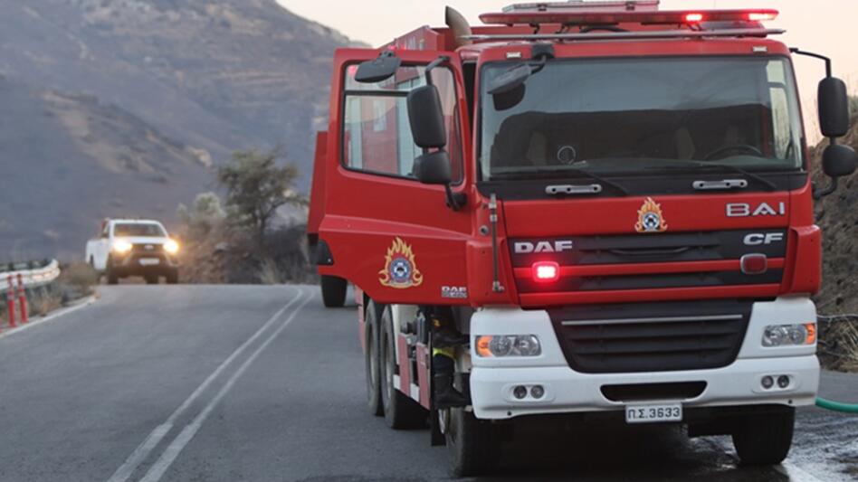 Σητεία: Φωτιά στα Αχλάδια - Μεγάλη κινητοποίηση από την Πυροσβεστική!