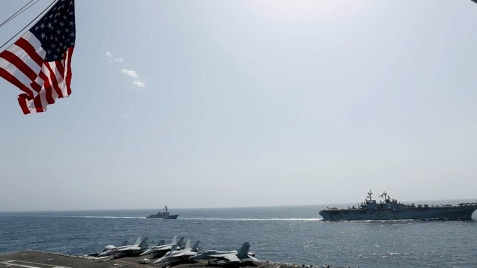 Οι ΗΠΑ βομβάρδισαν στόχους στο Ιράν και επανέφεραν τις κυρώσεις για το πετρέλαιο - «Αποφασιστική» απάντηση υπόσχεται η Τεχεράνη