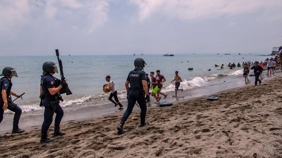 Θέουτα: Ταυτοποιούν τα θύματα της μαζικής εισροής 