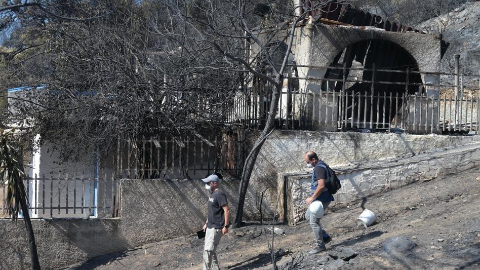 Σαλαμίνα: Από αμέλεια πιθανότατα η πυρκαγιά στα Περιστέρια
