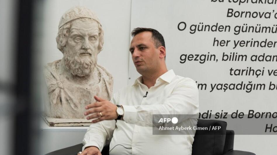 Οι Τούρκοι υποστηρίζουν ότι βρήκαν τη σπηλιά όπου ο Όμηρος έγραψε την "Οδύσσεια" - Βίντεο