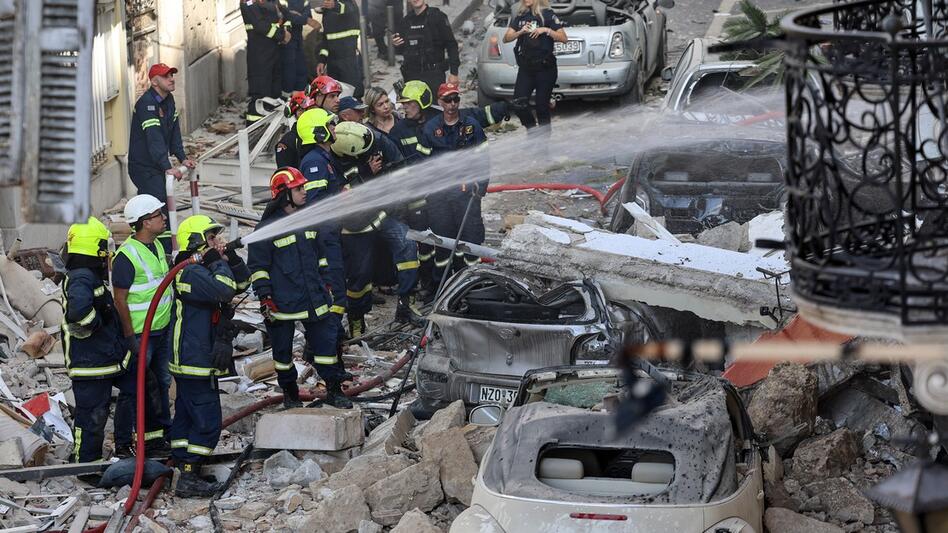 Πλάκα: Εντοπίστηκε και δεύτερη σορός αγνοούμενου στο κτίριο που κατέρρευσε