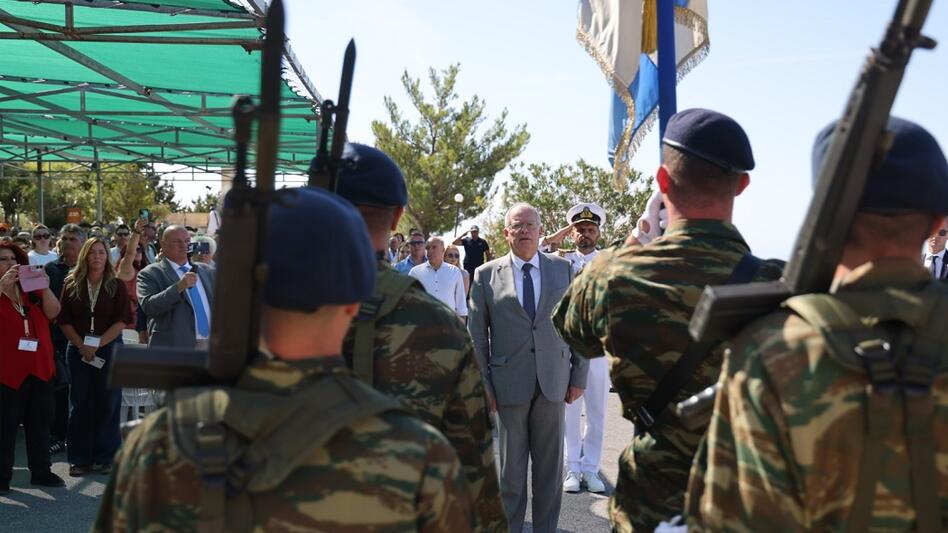 Συγκίνηση στο Πανδημοτικό Μνημείο Ολοκαυτώματος στη Βιάννο- Παρουσία του ΠτΔ οι εκδηλώσεις μνήμης
