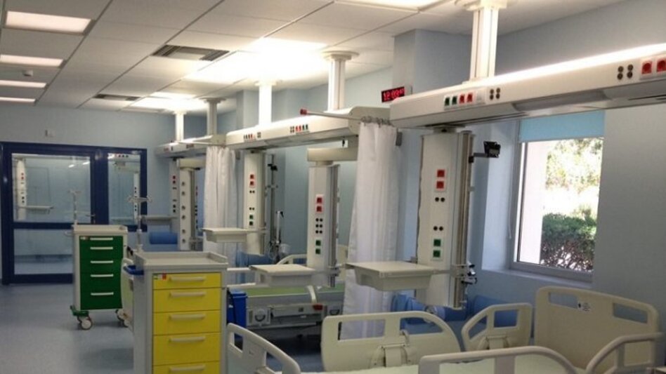 Στη ΜΕΘ Παίδων του ΠΑΓΝΗ μεταφέρεται το 4χρονο παιδί που δέχθηκε επίθεση από σκύλο