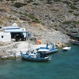 Κίναρος: Το ελληνικό νησί με τη μοναδική κάτοικο