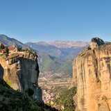 Τραγωδία στα Μετέωρα: Νεκρή γυναίκα που έπεσε από τα βράχια