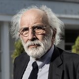 Αλέξανδρος Λυκουρέζος: «Δεν έπαθε εγκεφαλικό» λέει η σύντροφός του